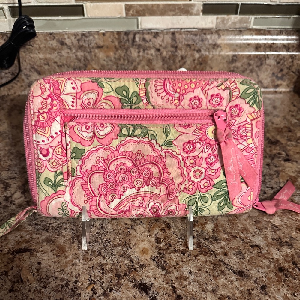 Vera Bradley wallet EUC